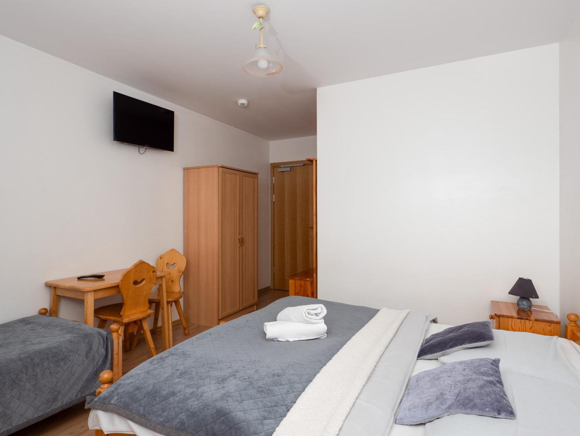 Tarasowka Hotel Ciche Male Ngoại thất bức ảnh